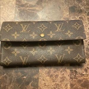 Louis Vuitton Brown Monogram Clutch Wallet Authentic